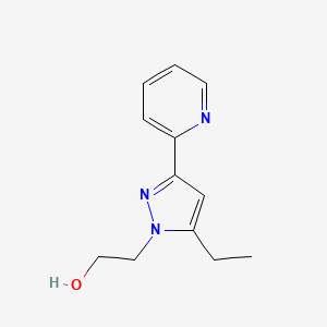 molecular formula C12H15N3O B1483626 2-(5-ethyl-3-(pyridin-2-yl)-1H-pyrazol-1-yl)ethan-1-ol CAS No. 2098108-85-9