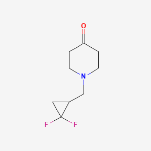 molecular formula C9H13F2NO B14836313 1-((2,2-Difluorocyclopropyl)methyl)piperidin-4-one 