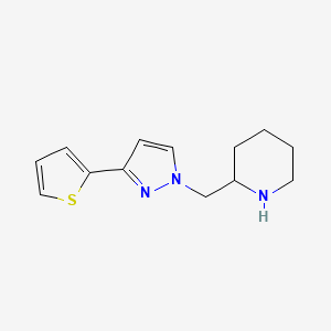 molecular formula C13H17N3S B1483749 2-((3-(Thiophen-2-yl)-1H-pyrazol-1-yl)methyl)piperidin CAS No. 2098110-57-5