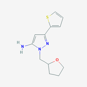 molecular formula C12H15N3OS B1483911 1-((tetrahydrofuran-2-yl)methyl)-3-(thiophen-2-yl)-1H-pyrazol-5-amine CAS No. 2098020-34-7