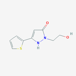 molecular formula C9H10N2O2S B1484023 1-(2-hydroxyethyl)-3-(thiophen-2-yl)-1H-pyrazol-5-ol CAS No. 2092718-70-0