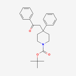 molecular formula C24H29NO3 B1484441 tert-Butyl 4-(2-oxo-2-phenylethyl)-4-phenyl-1-piperidinecarboxylate CAS No. 2206965-84-4