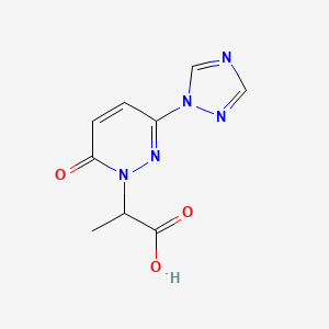 molecular formula C9H9N5O3 B1484605 2-[6-oxo-3-(1H-1,2,4-triazol-1-yl)-1,6-dihydropyridazin-1-yl]propanoic acid CAS No. 2098080-31-8