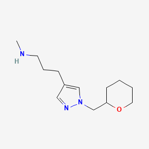 molecular formula C13H23N3O B1484965 methyl(3-{1-[(oxan-2-yl)methyl]-1H-pyrazol-4-yl}propyl)amine CAS No. 2098073-78-8