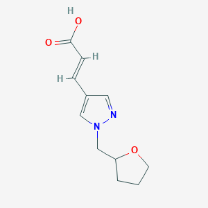 molecular formula C11H14N2O3 B1485383 (2E)-3-{1-[(oxolan-2-yl)methyl]-1H-pyrazol-4-yl}prop-2-enoic acid CAS No. 2098155-28-1