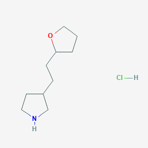 molecular formula C10H20ClNO B1485455 3-[2-(Oxolan-2-yl)ethyl]pyrrolidine hydrochloride CAS No. 2098003-98-4