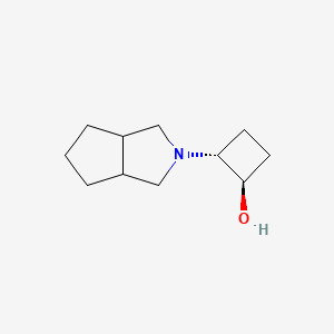 molecular formula C11H19NO B1485737 反式-2-{八氢环戊[c]吡咯-2-基}环丁醇 CAS No. 2138625-35-9