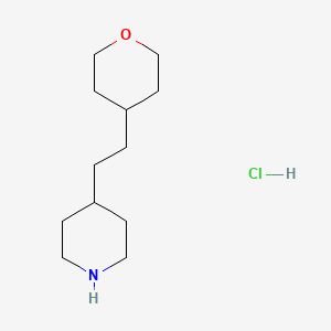 molecular formula C12H24ClNO B1485891 4-[2-(Oxan-4-yl)ethyl]piperidine hydrochloride CAS No. 2098003-87-1