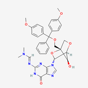 molecular formula C35H36N6O7 B14861253 N'-[9-[(1S,3R,4S,7R)-1-[[bis(4-methoxyphenyl)-phenylmethoxy]methyl]-7-hydroxy-2,5-dioxabicyclo[2.2.1]heptan-3-yl]-6-oxo-1H-purin-2-yl]-N,N-dimethylmethanimidamide 