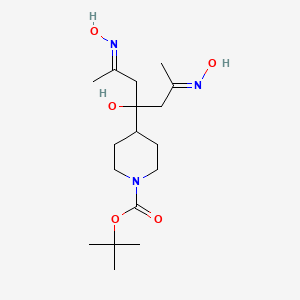 molecular formula C17H31N3O5 B1486151 tert-Butyl 4-{1-hydroxy-3-(hydroxyimino)-1-[2-(hydroxyimino)propyl]butyl}-1-piperidinecarboxylate CAS No. 2209569-90-2