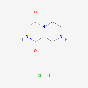 molecular formula C7H12ClN3O2 B1486209 Tetrahydro-2H-pyrazino[1,2-a]pyrazine-1,4(3H,6H)-dione hydrochloride CAS No. 2197416-27-4