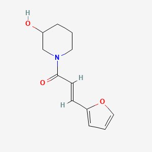 molecular formula C12H15NO3 B1486516 (2E)-3-(furan-2-yl)-1-(3-hydroxypiperidin-1-yl)prop-2-en-1-one CAS No. 1158113-58-6