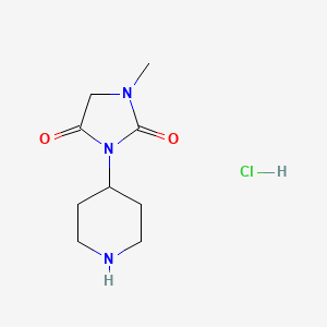 1-Methyl-3-(piperidin-4-yl)imidazolidine-2,4-dione hydrochloride