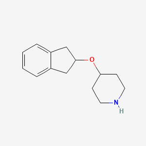 molecular formula C14H19NO B1488047 4-((2,3-dihydro-1H-inden-2-yl)oxy)piperidine CAS No. 1785475-67-3