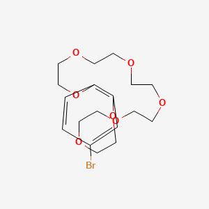 molecular formula C18H27BrO7 B14884685 23-Bromo-2,5,8,11,14,17,20-heptaoxabicyclo[19.4.0]pentacosa-1(21),22,24-triene 