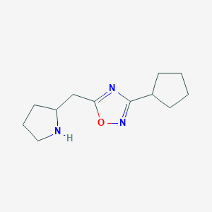 3-Cyclopentyl-5-(pyrrolidin-2-ylmethyl)-1,2,4-oxadiazole