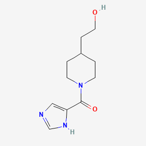 molecular formula C11H17N3O2 B1488966 (4-(2-hydroxyethyl)piperidin-1-yl)(1H-imidazol-5-yl)methanone CAS No. 2018253-37-5