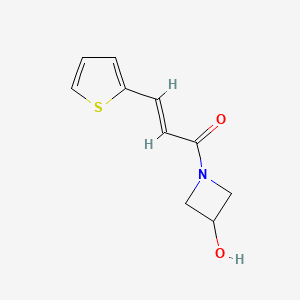 (2E)-1-(3-hydroxyazetidin-1-yl)-3-(thiophen-2-yl)prop-2-en-1-one