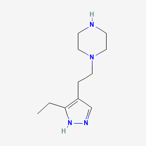 molecular formula C11H20N4 B1489278 1-(2-(3-ethyl-1H-pyrazol-4-yl)ethyl)piperazine CAS No. 2098141-52-5