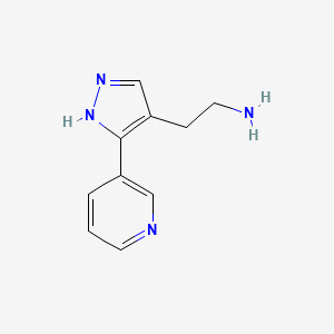 molecular formula C10H12N4 B1489289 2-(3-(pyridin-3-yl)-1H-pyrazol-4-yl)ethan-1-amine CAS No. 1780070-03-2