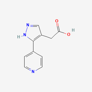 molecular formula C10H9N3O2 B1489402 2-(3-(pyridin-4-yl)-1H-pyrazol-4-yl)acetic acid CAS No. 1781584-53-9