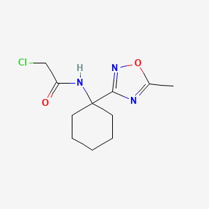 molecular formula C11H16ClN3O2 B1489440 2-chloro-N-[1-(5-methyl-1,2,4-oxadiazol-3-yl)cyclohexyl]acetamide CAS No. 1306603-90-6