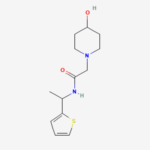 2-(4-Hydroxypiperidin-1-yl)-N-(1-(thiophen-2-yl)ethyl)acetamide