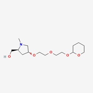 ((2S,4R)-1-Methyl-4-(2-(2-((tetrahydro-2H-pyran-2-yl)oxy)ethoxy)ethoxy)pyrrolidin-2-yl)methanol