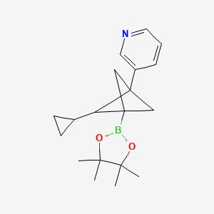 molecular formula C19H26BNO2 B14899077 3-(2-Cyclopropyl-3-(4,4,5,5-tetramethyl-1,3,2-dioxaborolan-2-yl)bicyclo[1.1.1]pentan-1-yl)pyridine 