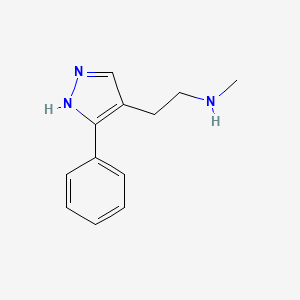 molecular formula C12H15N3 B1490014 N-methyl-2-(3-phenyl-1H-pyrazol-4-yl)ethan-1-amine CAS No. 2098095-05-5