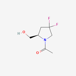 (R)-1-(4,4-Difluoro-2-(hydroxymethyl)pyrrolidin-1-yl)ethanone