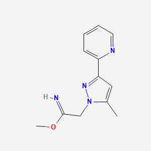 molecular formula C12H14N4O B1490217 methyl 2-(5-methyl-3-(pyridin-2-yl)-1H-pyrazol-1-yl)acetimidate CAS No. 2098136-87-7