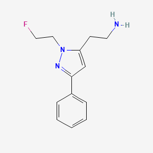 molecular formula C13H16FN3 B1490220 2-(1-(2-fluoroethyl)-3-phenyl-1H-pyrazol-5-yl)ethan-1-amine CAS No. 2097963-26-1