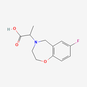 molecular formula C12H14FNO3 B1490409 2-(7-氟-2,3-二氢苯并[f][1,4]恶氮杂卓-4(5H)-基)丙酸 CAS No. 2038889-17-5