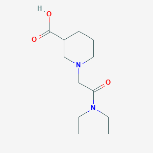 molecular formula C12H22N2O3 B1490493 1-[(二乙基氨基甲酰基)甲基]哌啶-3-羧酸 CAS No. 1155503-46-0