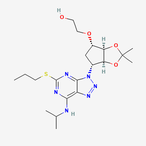 2-(((3AR,4S,6R,6aS)-6-(7-(isopropylamino)-5-(propylthio)-3H-[1,2,3]triazolo[4,5-d]pyrimidin-3-yl)-2,2-dimethyltetrahydro-4H-cyclopenta[d][1,3]dioxol-4-yl)oxy)ethan-1-ol