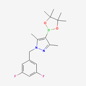 molecular formula C18H23BF2N2O2 B1490707 1-(3,5-Difluorobenzyl)-3,5-dimethyl-4-(4,4,5,5-tetramethyl-[1,3,2]dioxaborolan-2-yl)-1H-pyrazole CAS No. 1450642-72-4