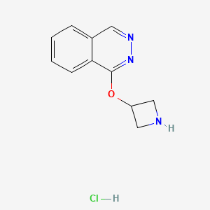 molecular formula C11H12ClN3O B1490735 1-(Azetidin-3-yloxy)phthalazine hydrochloride CAS No. 2098099-67-1