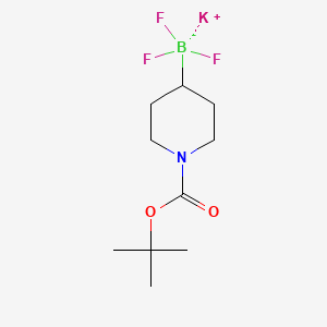 molecular formula C10H18BF3KNO2 B1490797 钾(1-(叔丁氧羰基)哌啶-4-基)三氟硼酸盐 CAS No. 1430219-71-8