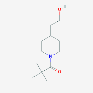 molecular formula C12H23NO2 B1490882 1-(4-(2-Hydroxyethyl)piperidin-1-yl)-2,2-dimethylpropan-1-one CAS No. 2025888-25-7
