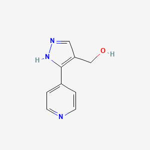 molecular formula C9H9N3O B1490975 (3-(pyridin-4-yl)-1H-pyrazol-4-yl)methanol CAS No. 2090581-96-5