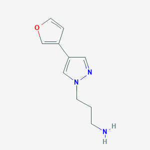 molecular formula C10H13N3O B1490997 3-(4-(furan-3-yl)-1H-pyrazol-1-yl)propan-1-amine CAS No. 1882064-99-4