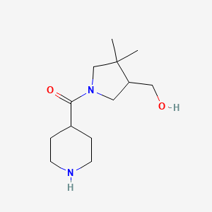 molecular formula C13H24N2O2 B1491024 (4-(Hydroxymethyl)-3,3-dimethylpyrrolidin-1-yl)(piperidin-4-yl)methanone CAS No. 2098084-08-1