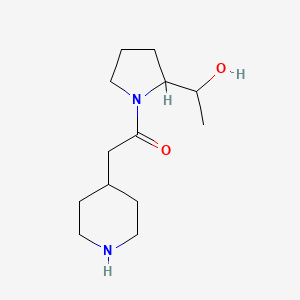1-(2-(1-Hydroxyethyl)pyrrolidin-1-yl)-2-(piperidin-4-yl)ethan-1-one