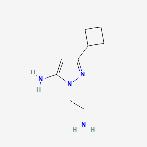 molecular formula C9H16N4 B1491202 1-(2-aminoethyl)-3-cyclobutyl-1H-pyrazol-5-amine CAS No. 2097966-37-3