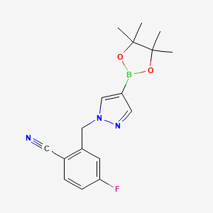 molecular formula C17H19BFN3O2 B1491318 4-Fluoro-2-((4-(4,4,5,5-tetramethyl-1,3,2-dioxaborolan-2-yl)-1H-pyrazol-1-yl)methyl)benzonitrile CAS No. 1604036-96-5