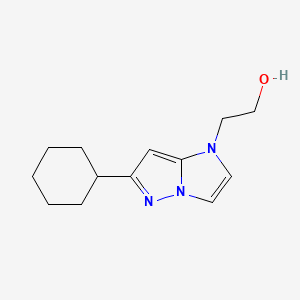molecular formula C13H19N3O B1491644 2-(6-cyclohexyl-1H-imidazo[1,2-b]pyrazol-1-yl)ethan-1-ol CAS No. 2098010-57-0