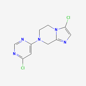 molecular formula C10H9Cl2N5 B1491695 4-chloro-6-{3-chloro-5H,6H,7H,8H-imidazo[1,2-a]pyrazin-7-yl}pyrimidine CAS No. 2097954-58-8