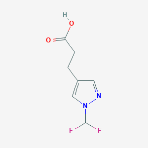 molecular formula C7H8F2N2O2 B1492299 3-[1-(difluoromethyl)-1H-pyrazol-4-yl]propanoic acid CAS No. 2098084-39-8