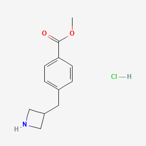 molecular formula C12H16ClNO2 B1492308 Methyl 4-[(azetidin-3-yl)methyl]benzoate hydrochloride CAS No. 1203686-93-4